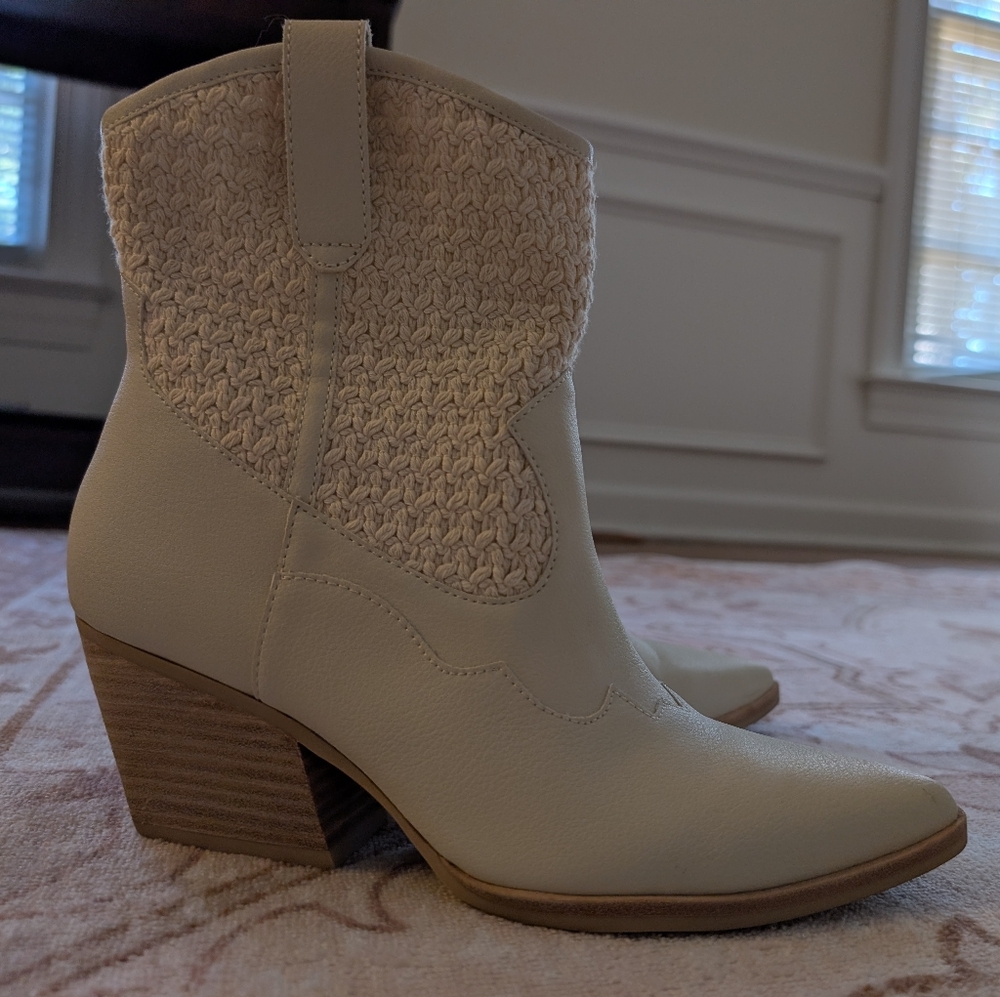 Size 8 Dolce Vita Lacie Western Boot in ivory with a woven upper. - Picture 2 of 8